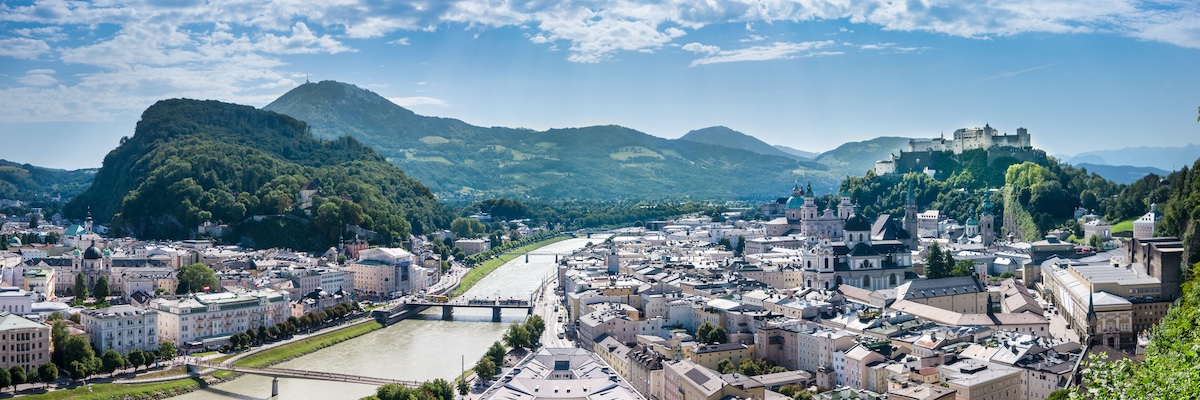 Salzburg mit Gaisberg